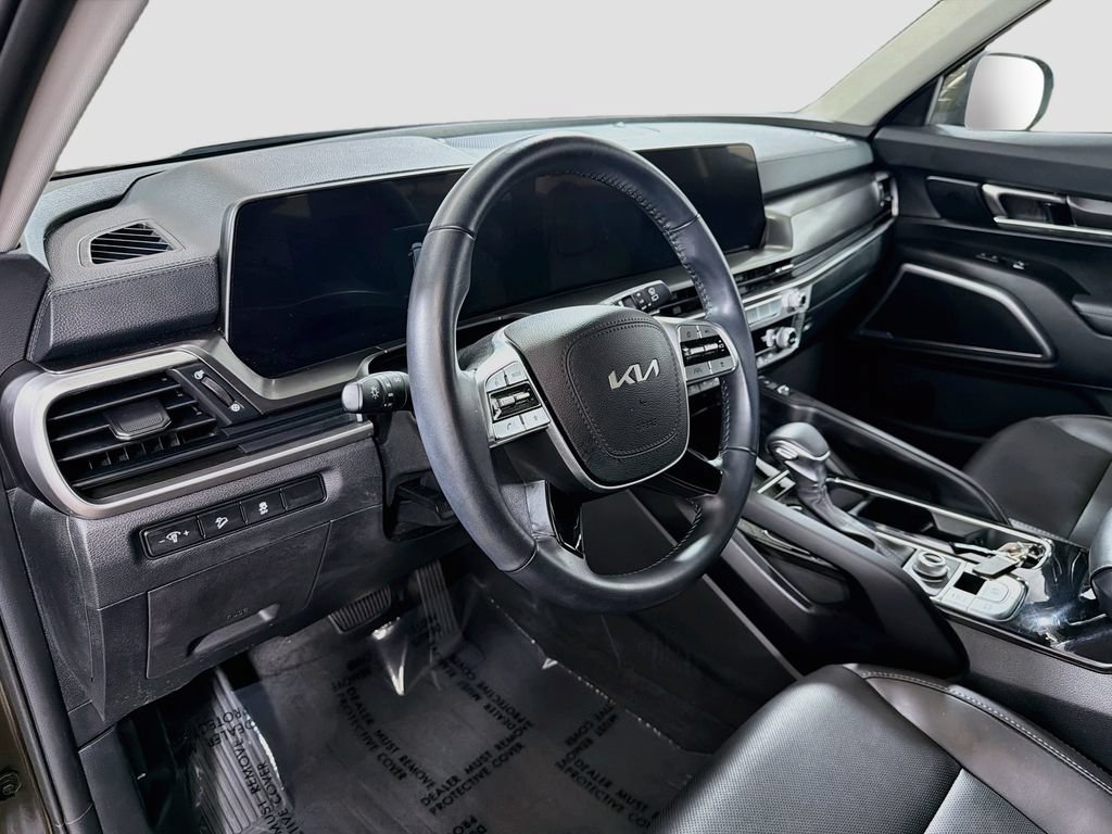 Used 2024 Kia Telluride S AWD/4WD image 11