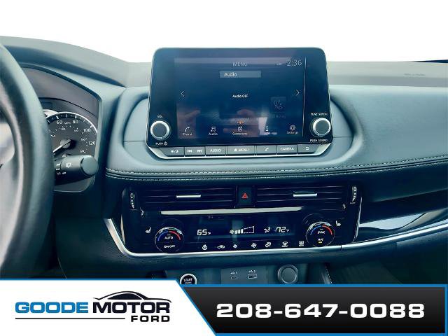 Used 2023 Nissan Rogue SL image 18