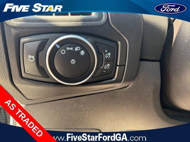 Used 2015 Ford Focus SE FWD image 16
