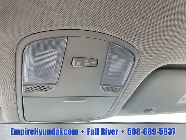 Used 2020 Hyundai Elantra SE w/ Cargo Package (C1) FWD image 23
