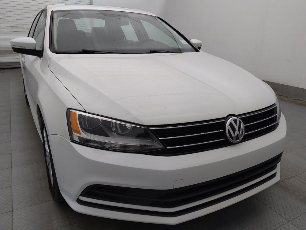 Used 2015 Volkswagen Jetta SE FWD image 13