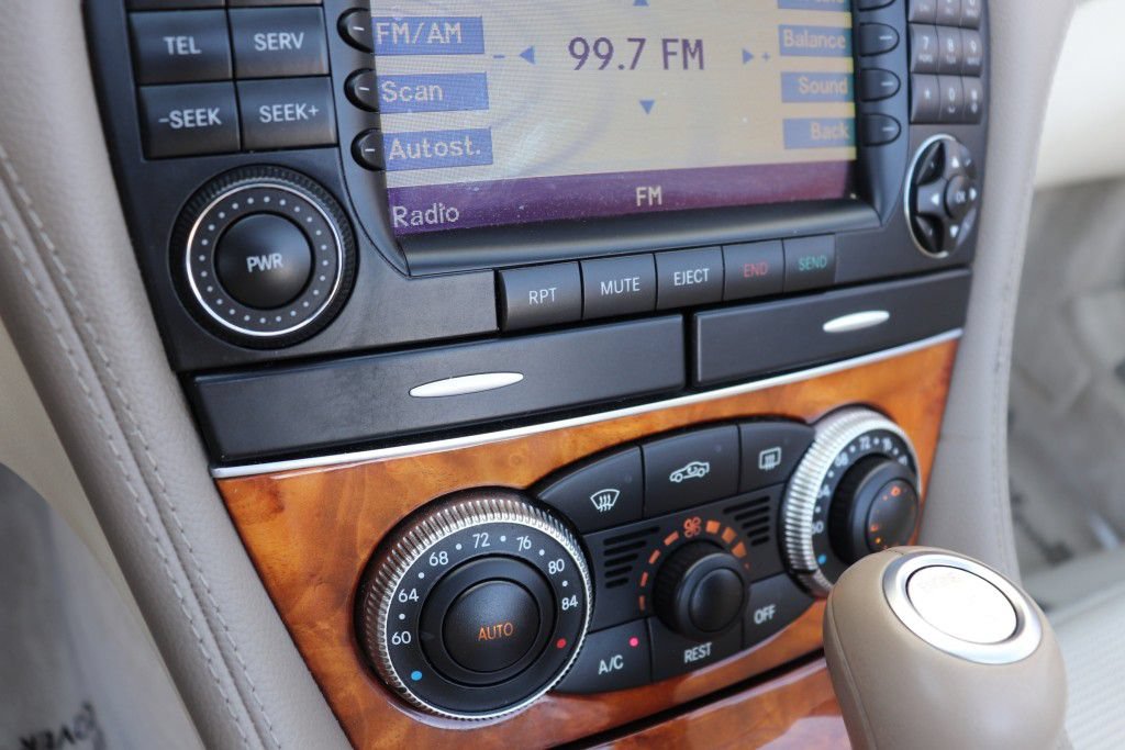 Used 2008 Mercedes-Benz SL 55 AMG image 63