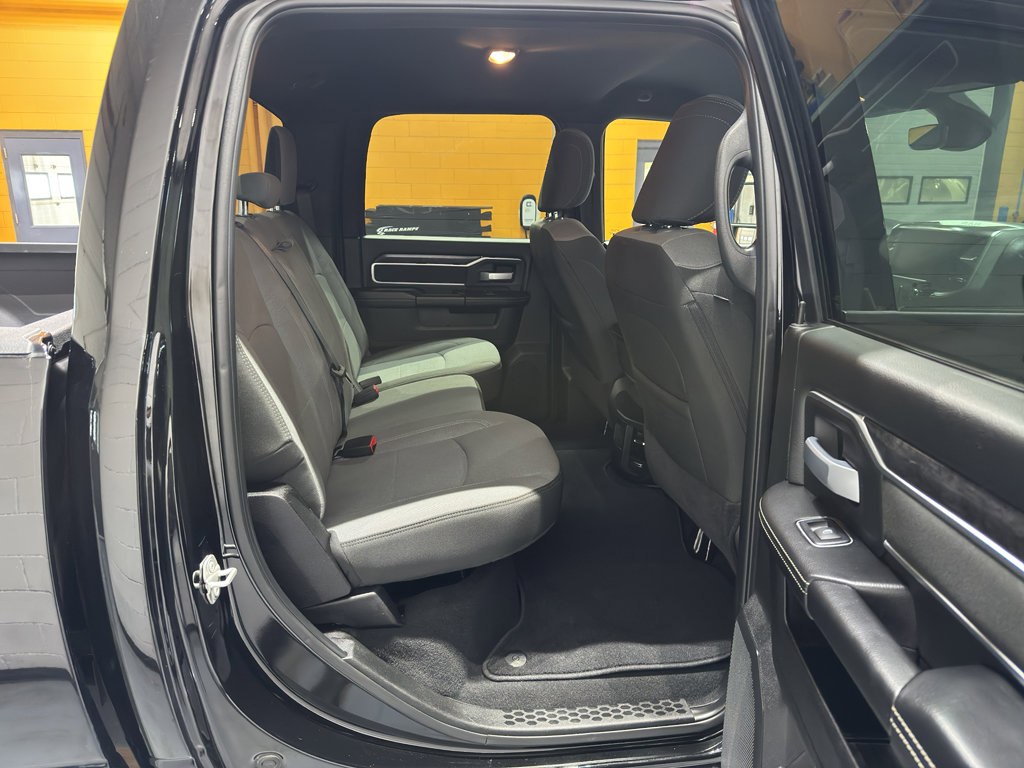 Used 2024 RAM 3500 Big Horn image 20