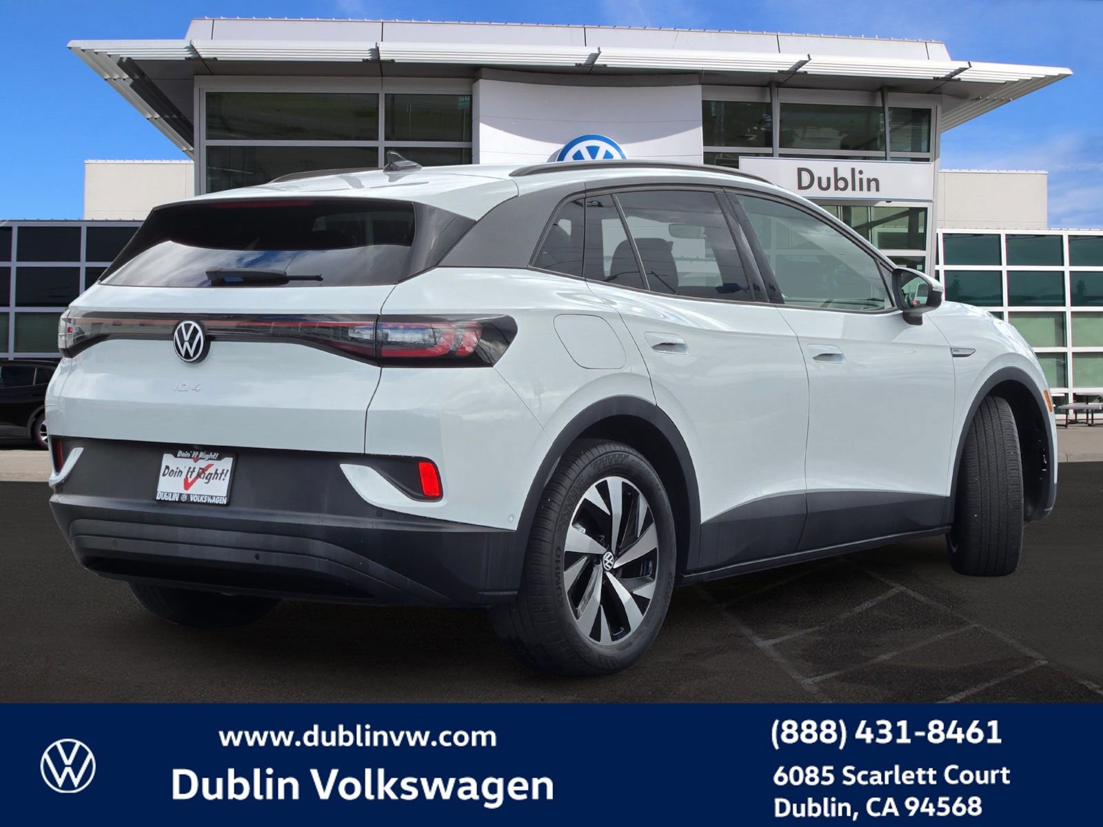 Used 2023 Volkswagen ID.4 Pro image 4