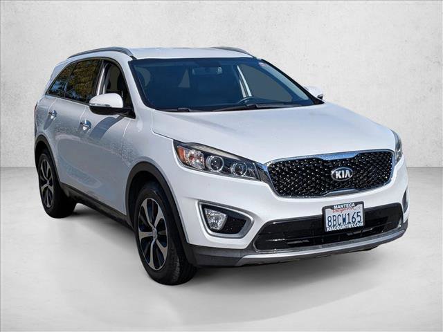 Used 2018 Kia Sorento EX image 3