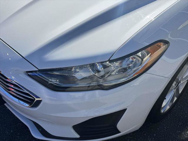 Used 2019 Ford Fusion SE FWD image 7