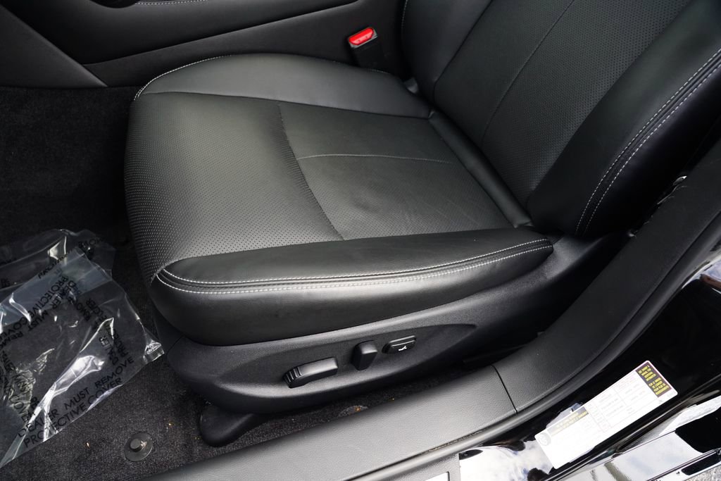 Used 2024 INFINITI Q50 Luxe w/ Cargo Package image 17