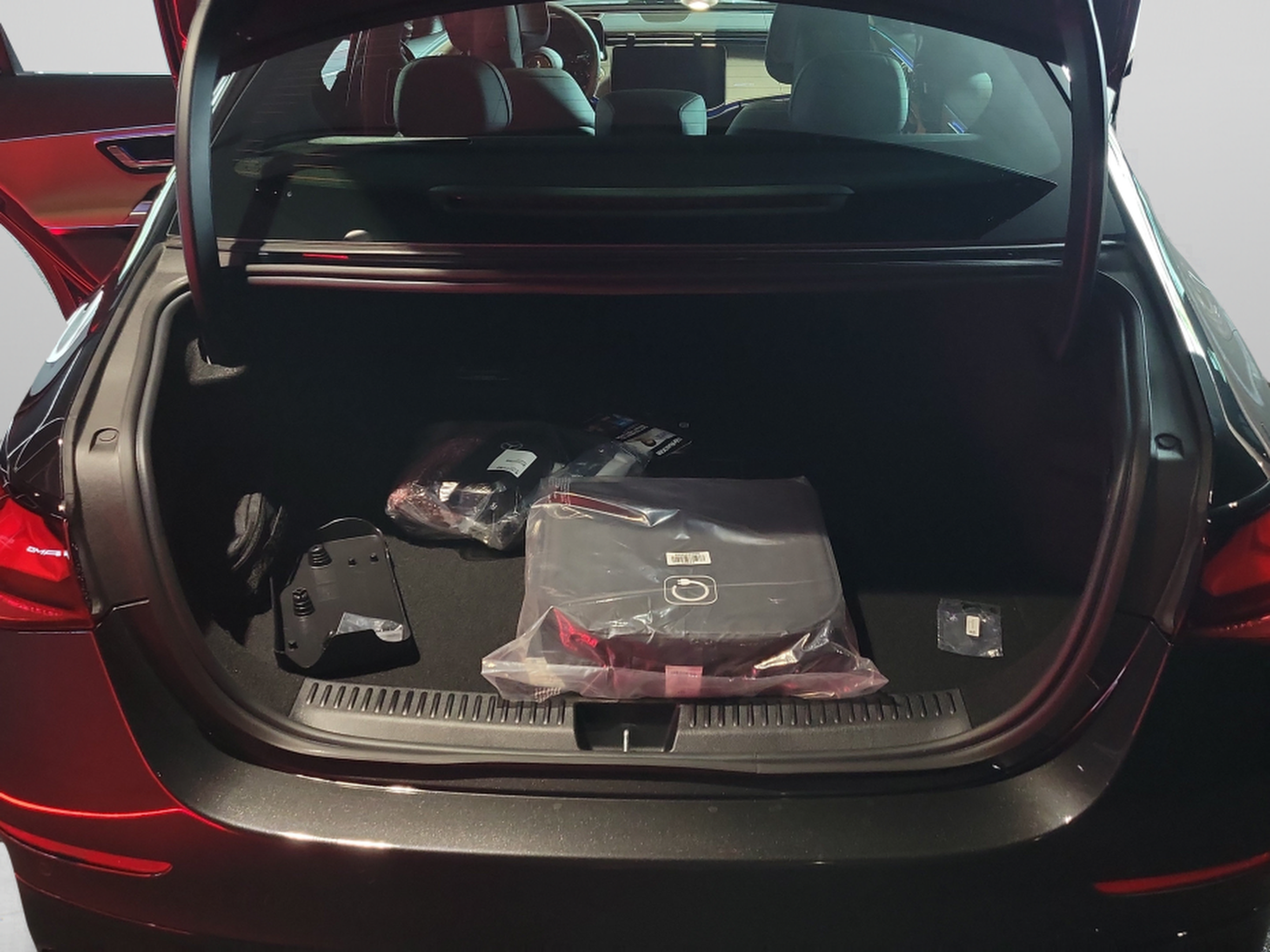 New 2027 Mercedes-Benz E 53 AMG e 4MATIC Sedan image 5