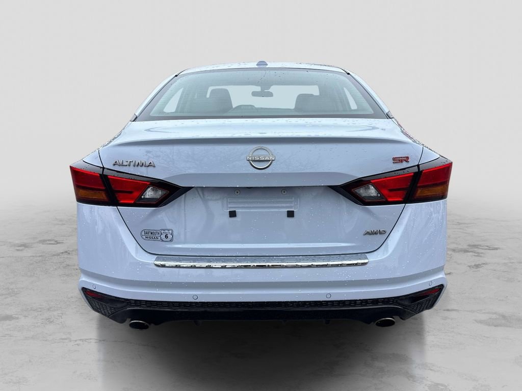 Certified 2023 Nissan Altima 2.5 SR w/ SR Premium Package image 4