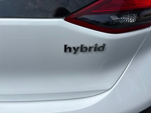Used 2020 Hyundai Ioniq SE FWD image 10