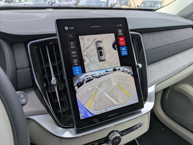 New 2026 Volvo XC90 T8 Ultra w/ Protection Package Premier image 9