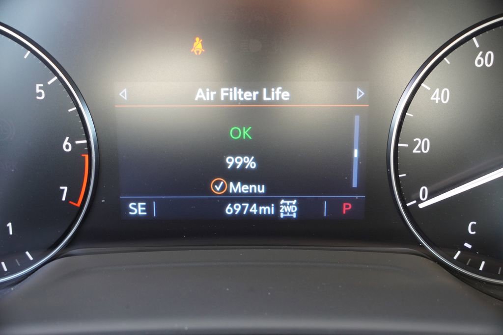 Certified 2023 Buick Envision Preferred w/ Sport Touring Package image 34