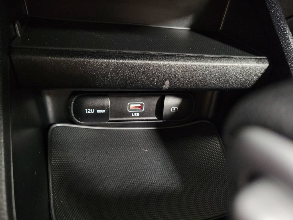 Used 2024 Kia Forte LXS w/ LXS Technology Package FWD image 19