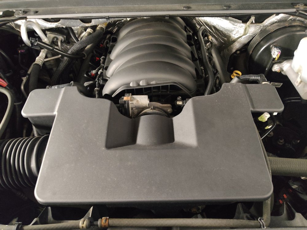 Used 2016 Chevrolet Suburban LS RWD image 30