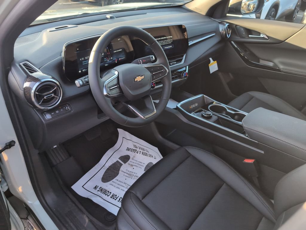 New 2026 Chevrolet Equinox LT w/ Convenience Package II image 12