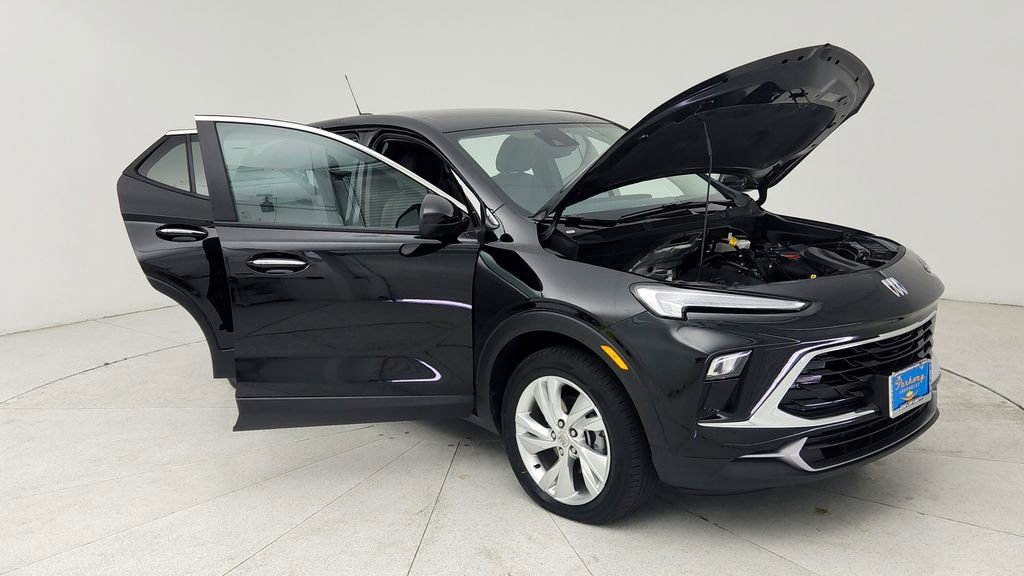 Certified 2025 Buick Encore GX Preferred FWD image 10