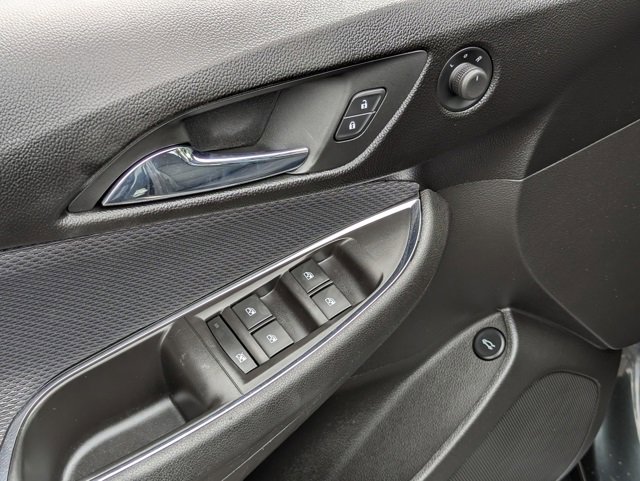 Used 2018 Chevrolet Cruze LT w/ LT Fleet Convenience Package image 11