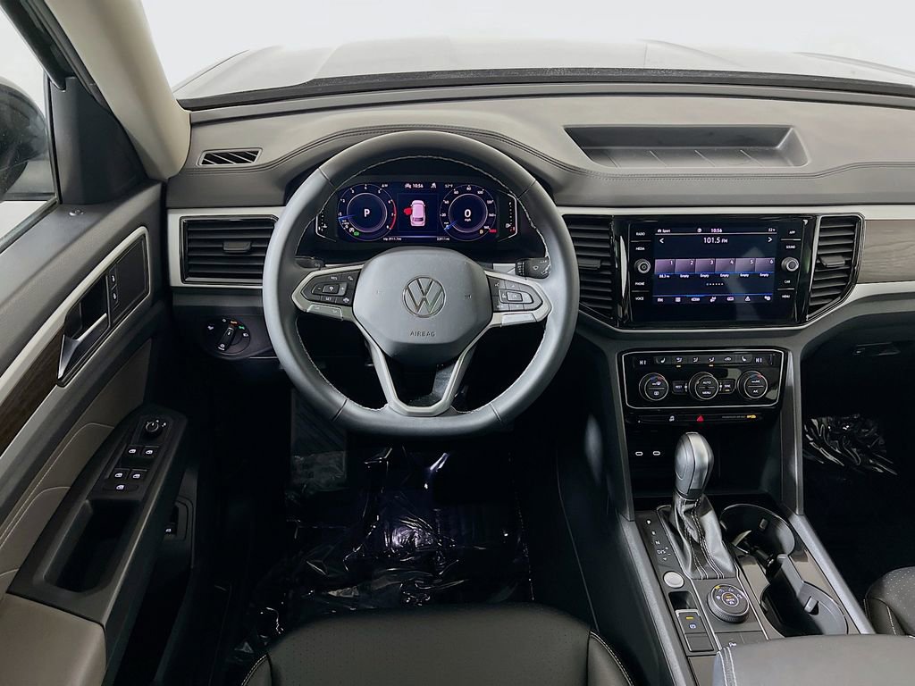 Used 2023 Volkswagen Atlas SE w/ Panoramic Sunroof Package image 19