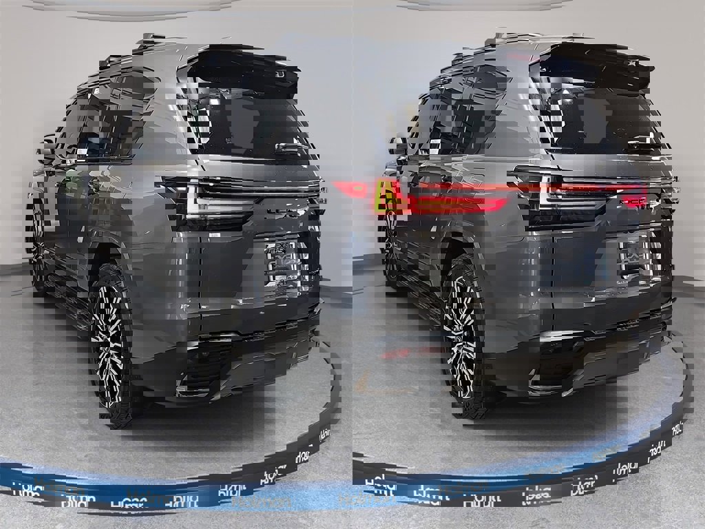 New 2026 Lexus LX 600 4WD w/ Luxury Package image 7