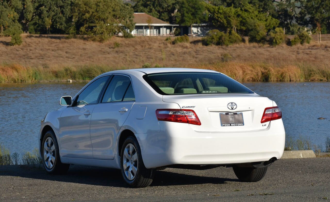 Used 2007 Toyota Camry LE image 10