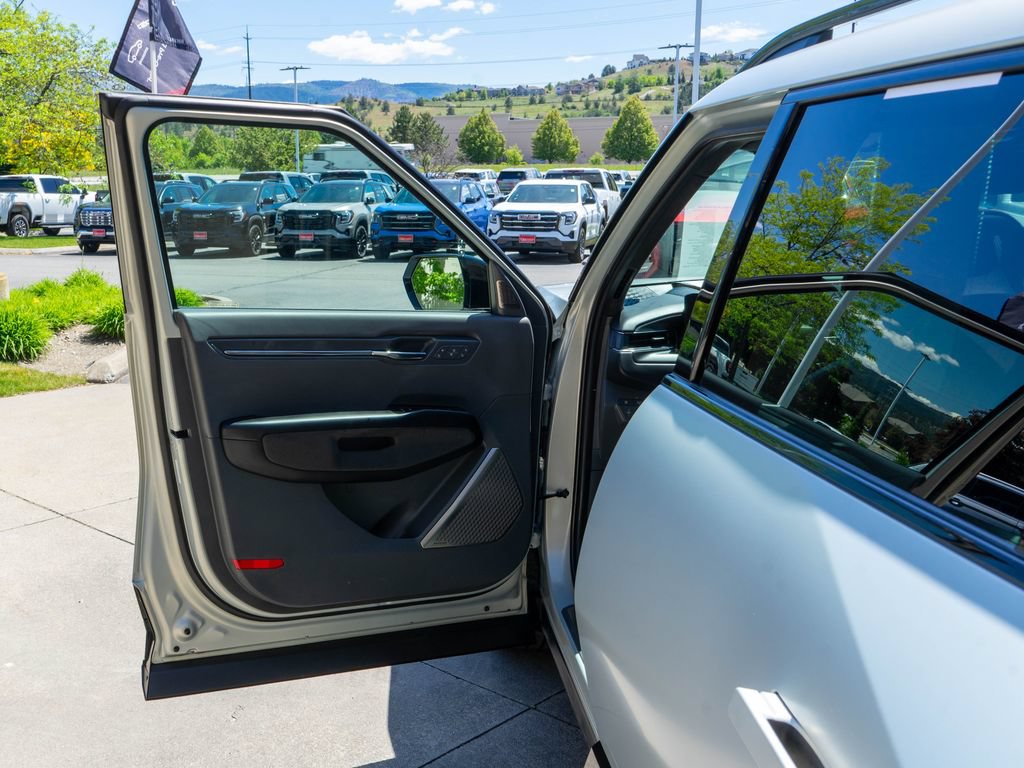 Certified 2024 Kia EV9 GT-Line AWD/4WD image 19