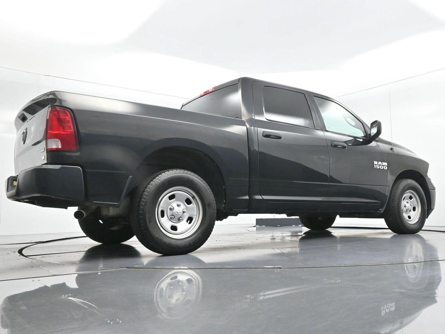 Used 2018 RAM 1500 Tradesman w/ Popular Equipment Group RWD image 46