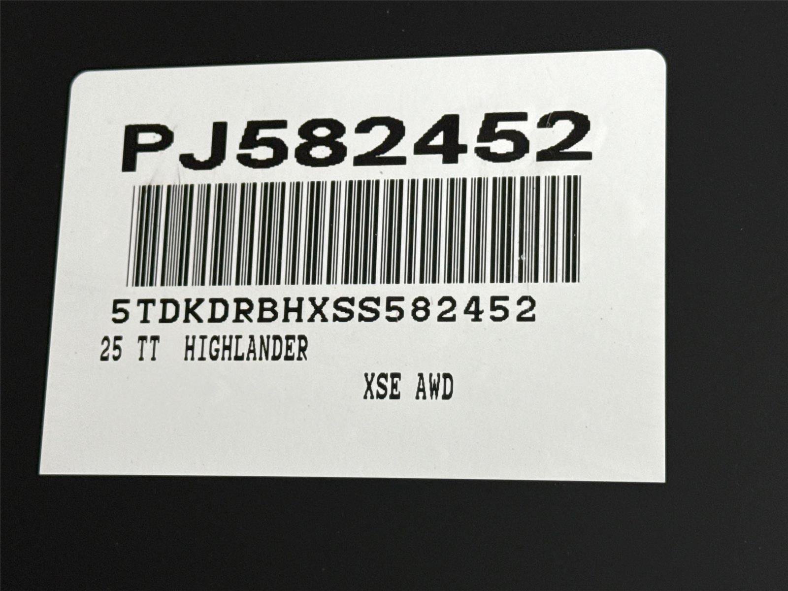 Certified 2025 Toyota Highlander XSE AWD/4WD image 46