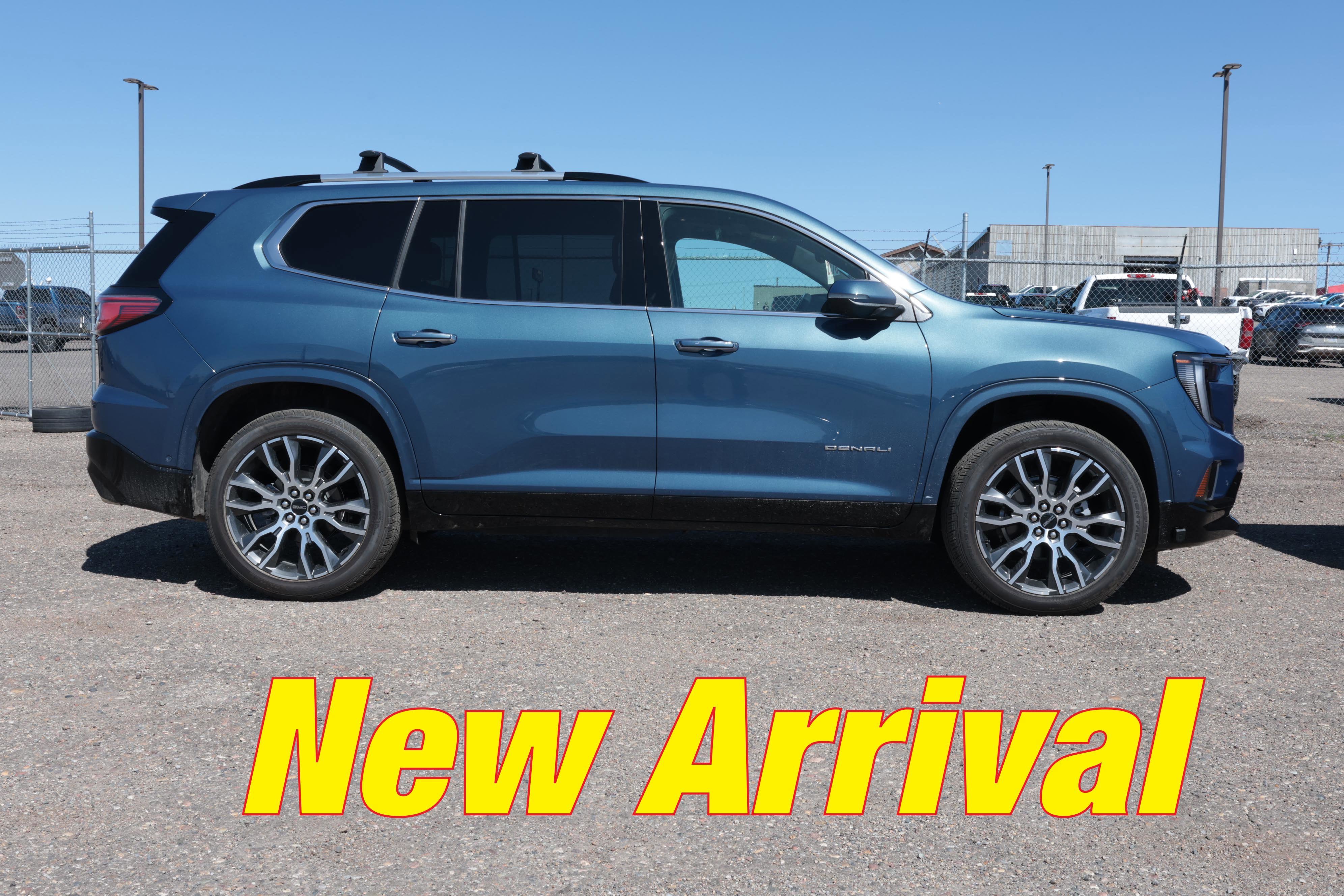 Used 2026 GMC Acadia Denali Ultimate w/ LPO, Floor Liner Package