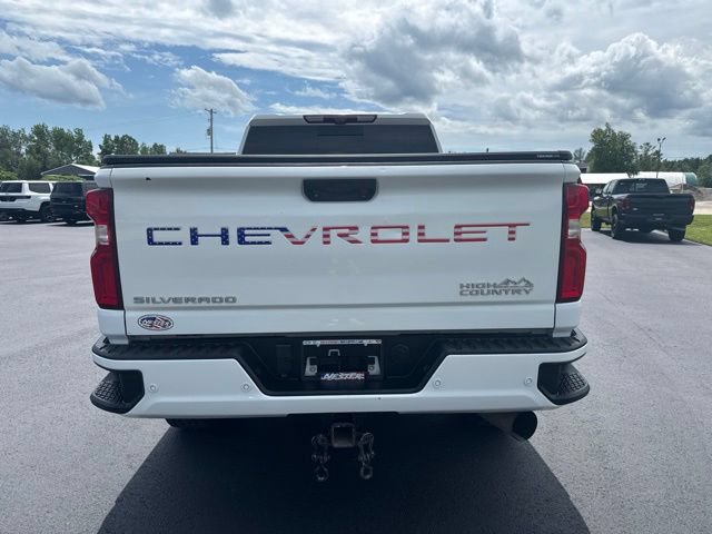 Used 2021 Chevrolet Silverado 2500 High Country w/ Z71 Off-Road Package AWD/4WD image 4