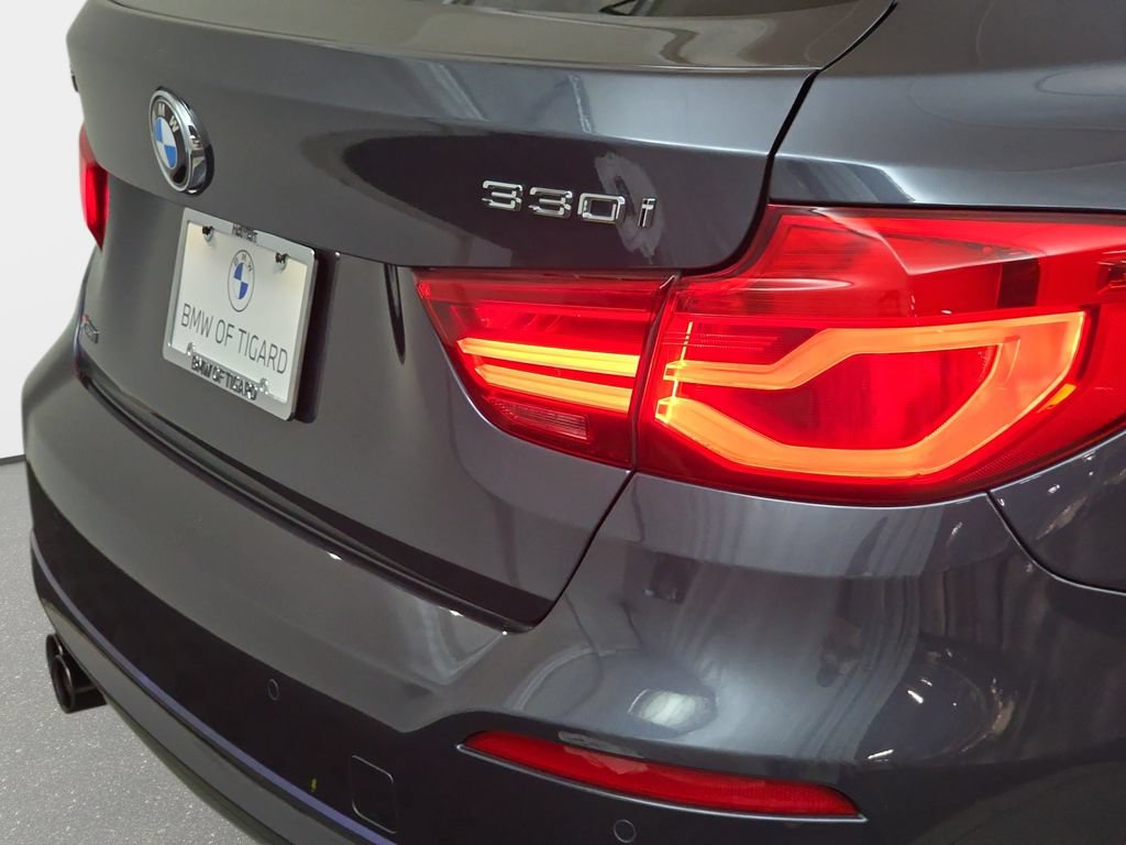 Used 2017 BMW 330i Gran Turismo xDrive AWD/4WD image 36