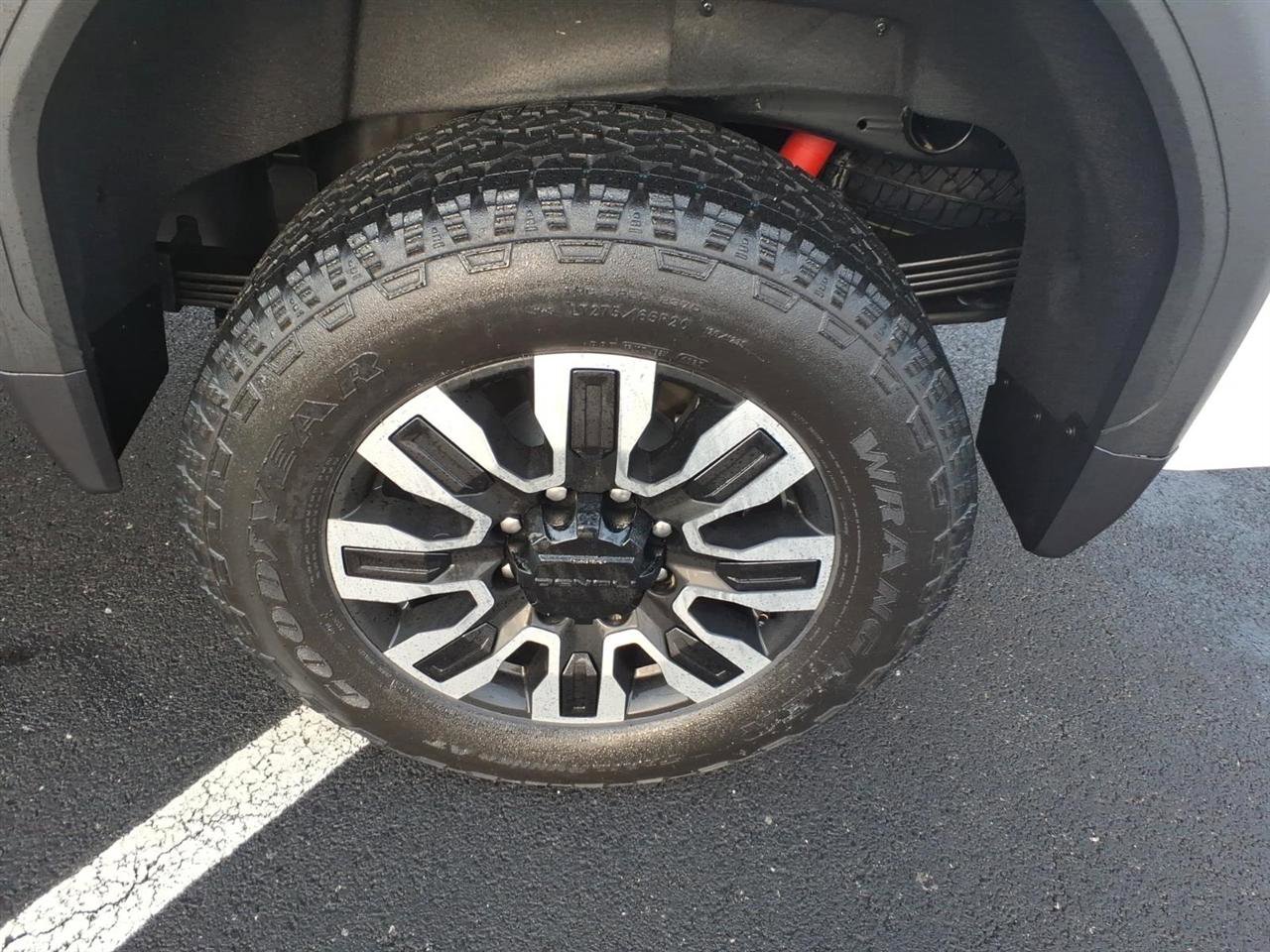 New 2026 GMC Sierra 2500 Denali Ultimate image 6