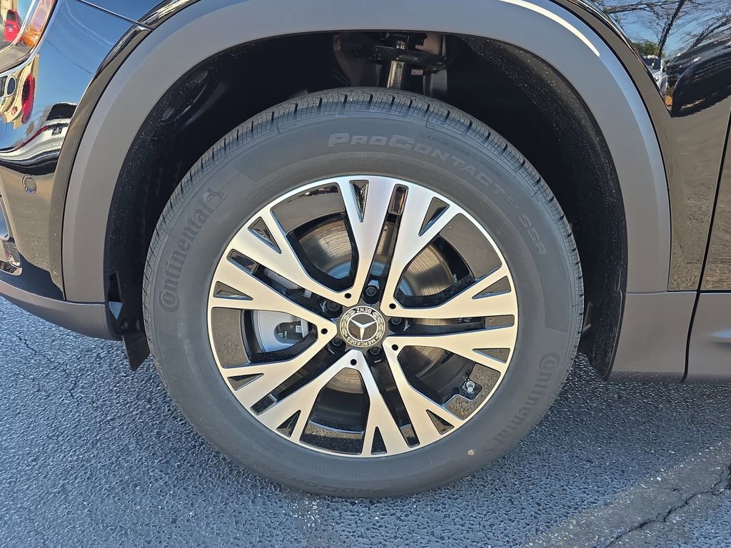 Used 2026 Mercedes-Benz GLB 250 GLB 250 image 9