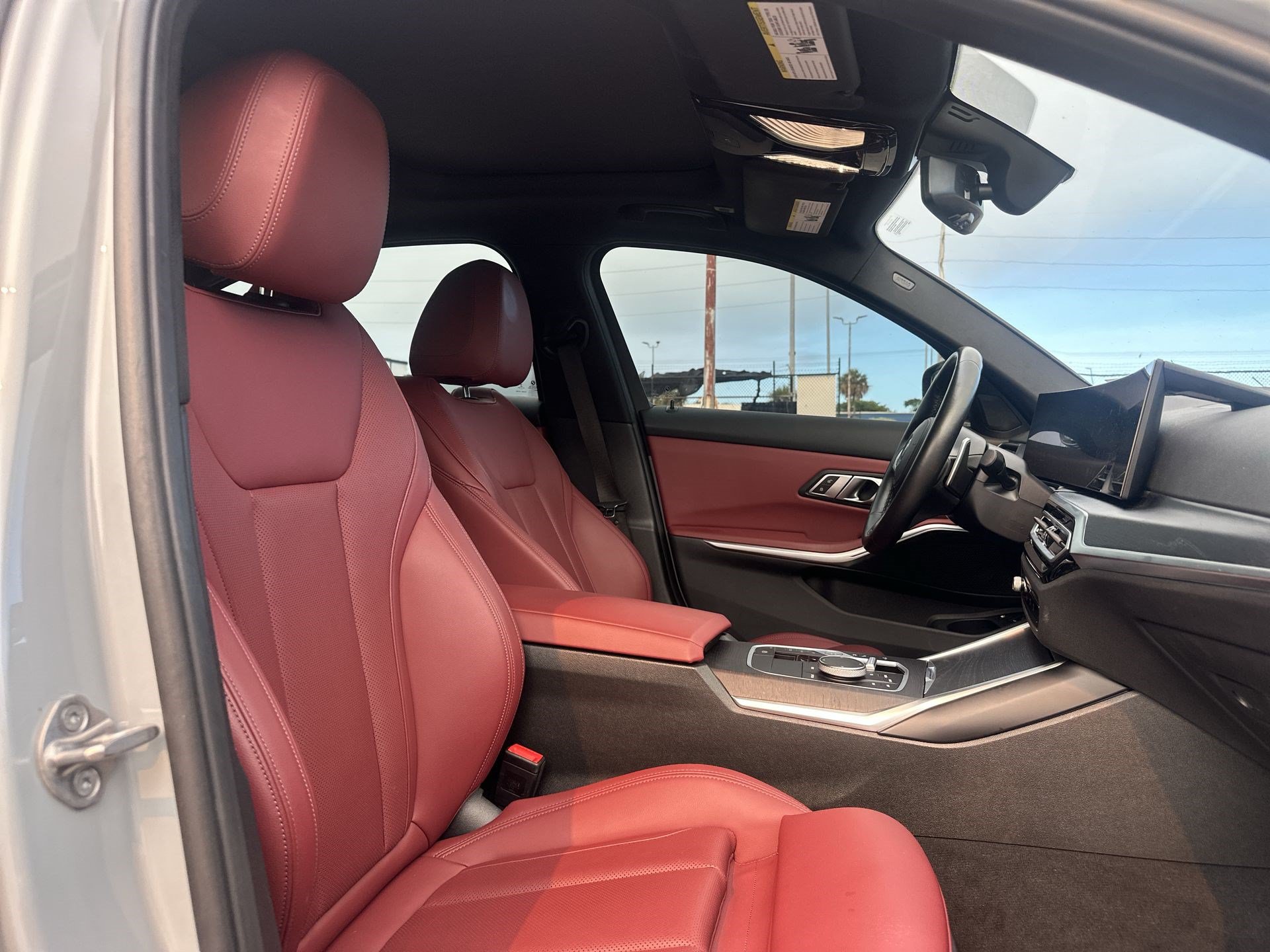 Used 2023 BMW 330e w/ M Sport Package RWD image 23