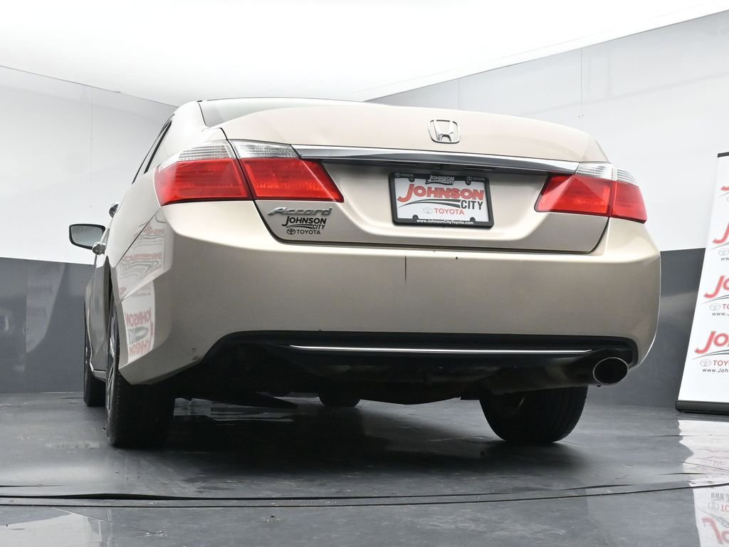 Used 2013 Honda Accord LX image 37
