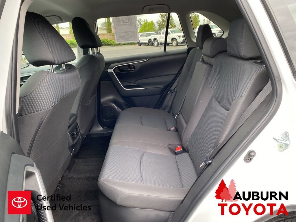 Certified 2024 Toyota RAV4 LE AWD/4WD image 20