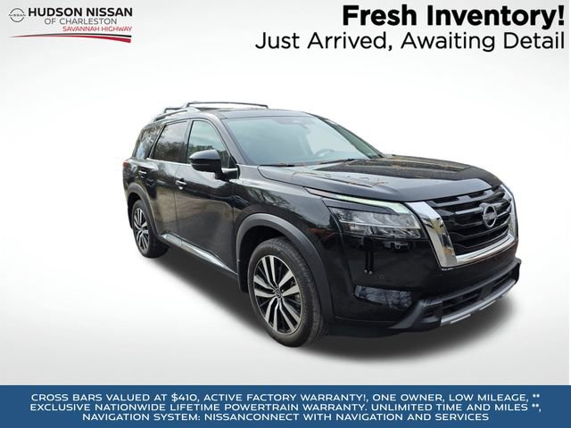 Used 2024 Nissan Pathfinder Platinum w/ Cargo Package image 1