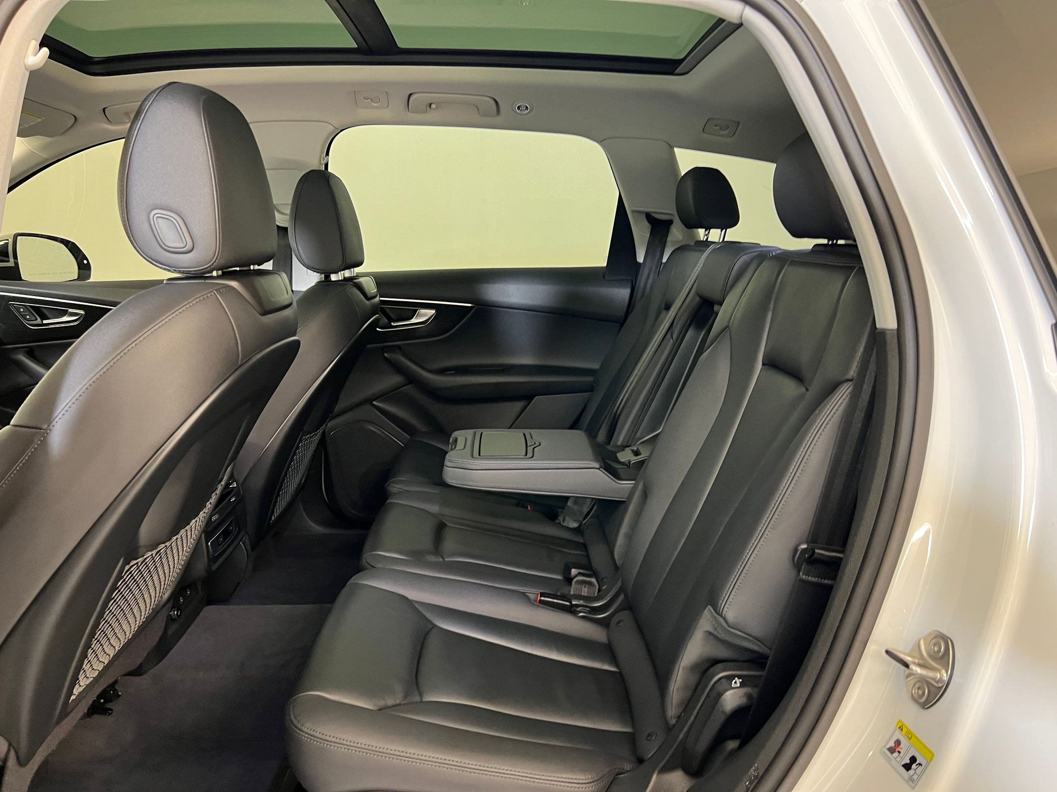 Used 2023 Audi Q7 3.0T Premium w/ Convenience Package image 13