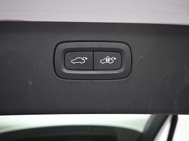 Used 2023 Volvo XC90 B6 Ultimate image 34