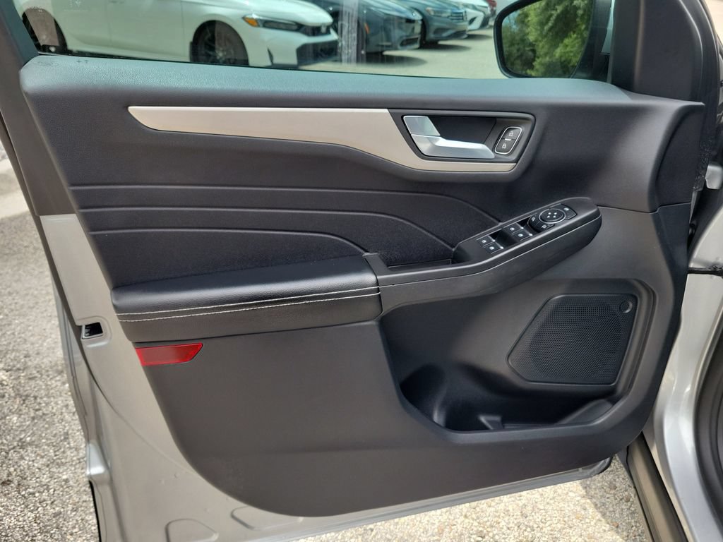 Used 2021 Ford Escape SEL FWD image 20