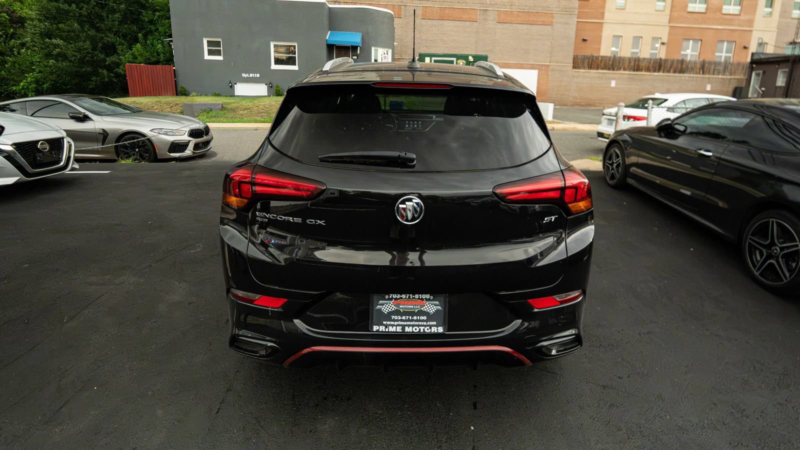 Used 2022 Buick Encore GX Select w/ Sport Touring Package AWD/4WD image 3