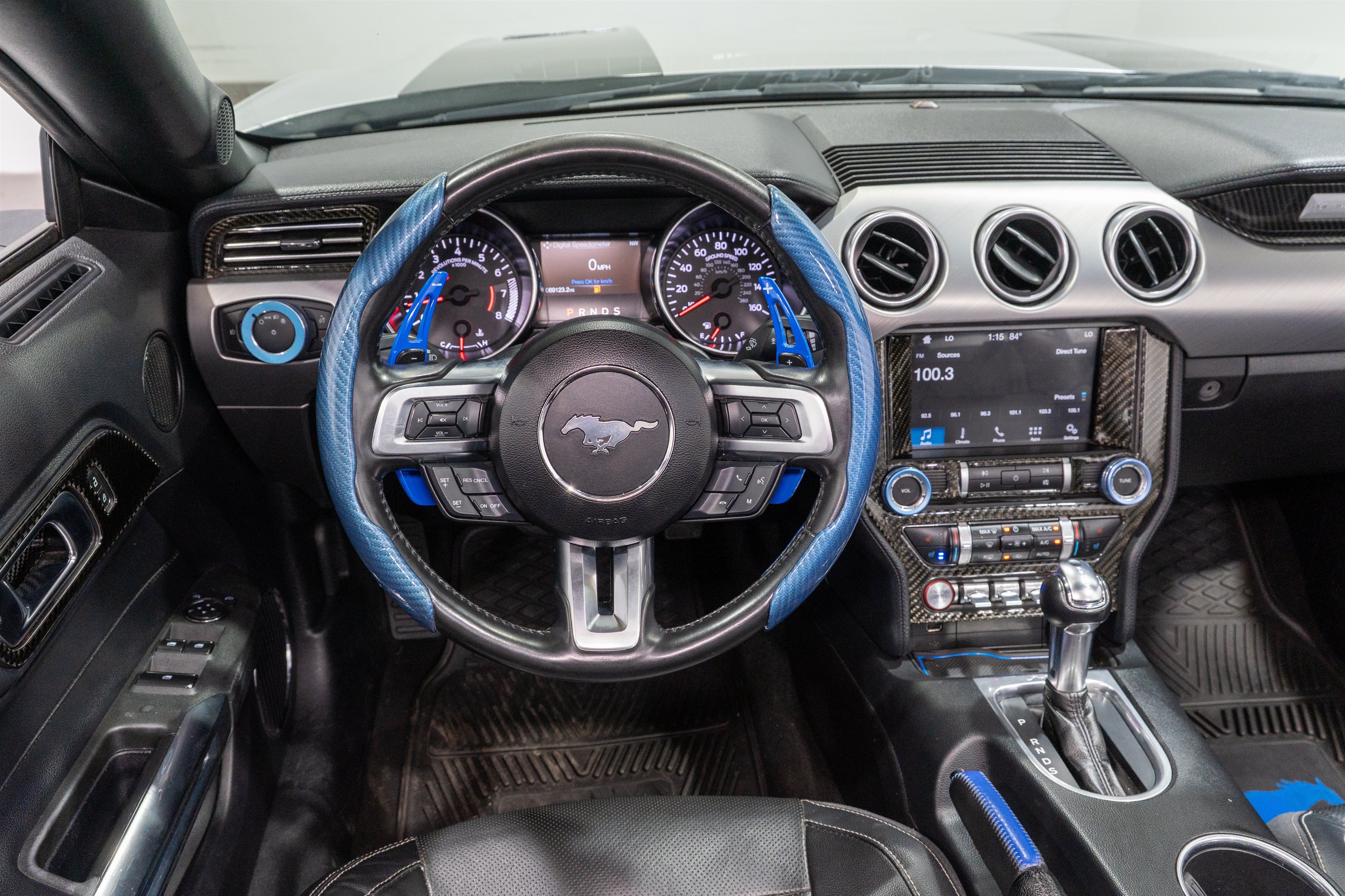 Used 2019 Ford Mustang Premium RWD image 14