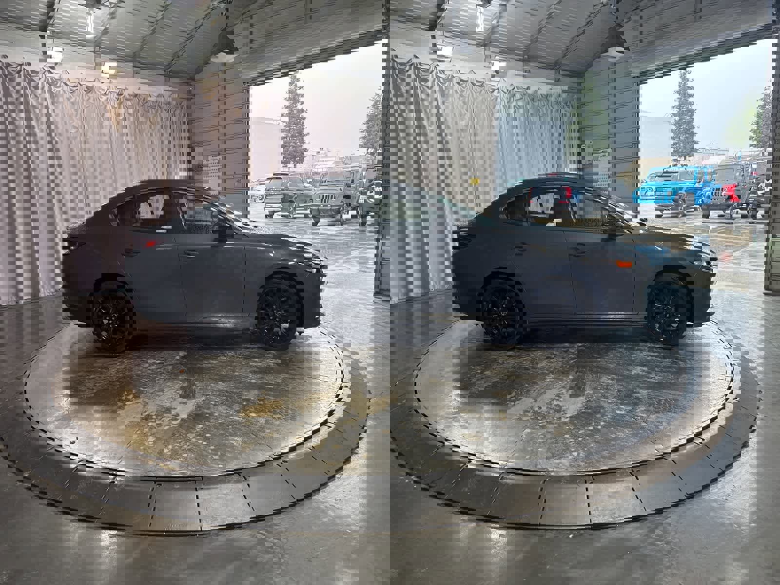 Used 2024 MAZDA MAZDA3 s image 4