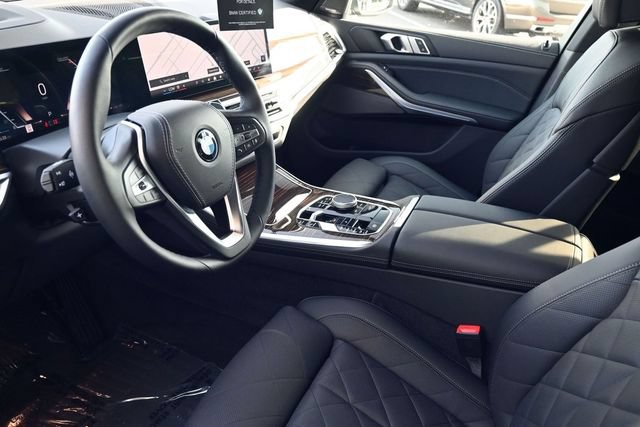 Used 2024 BMW X5 xDrive40i w/ Premium Package AWD/4WD image 23
