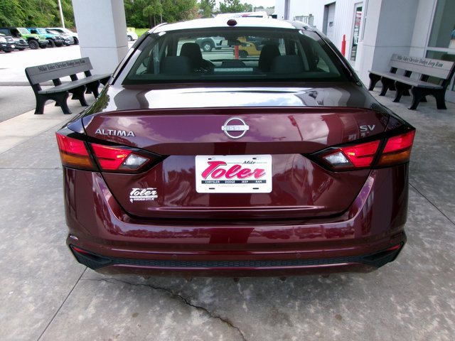 Used 2024 Nissan Altima 2.5 SV image 21
