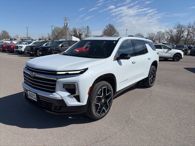 New 2026 Chevrolet Traverse High Country w/ LPO, Floor Liner Package image 2