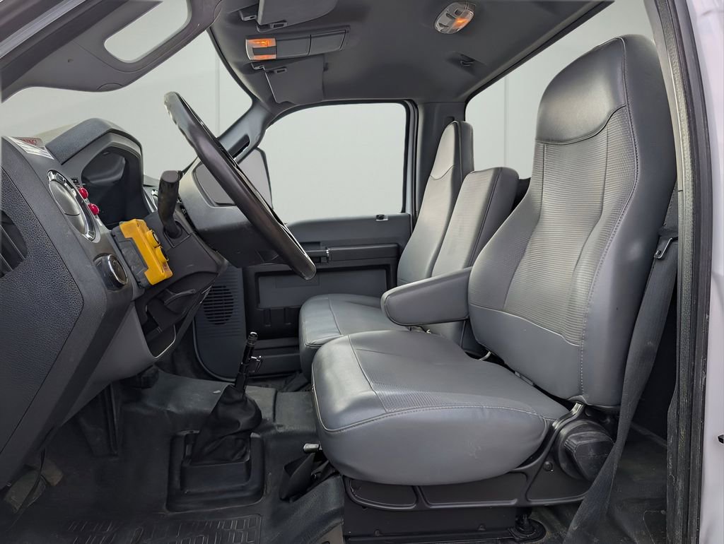 Used 2022 Ford F650 2WD Regular Cab Super Duty image 12