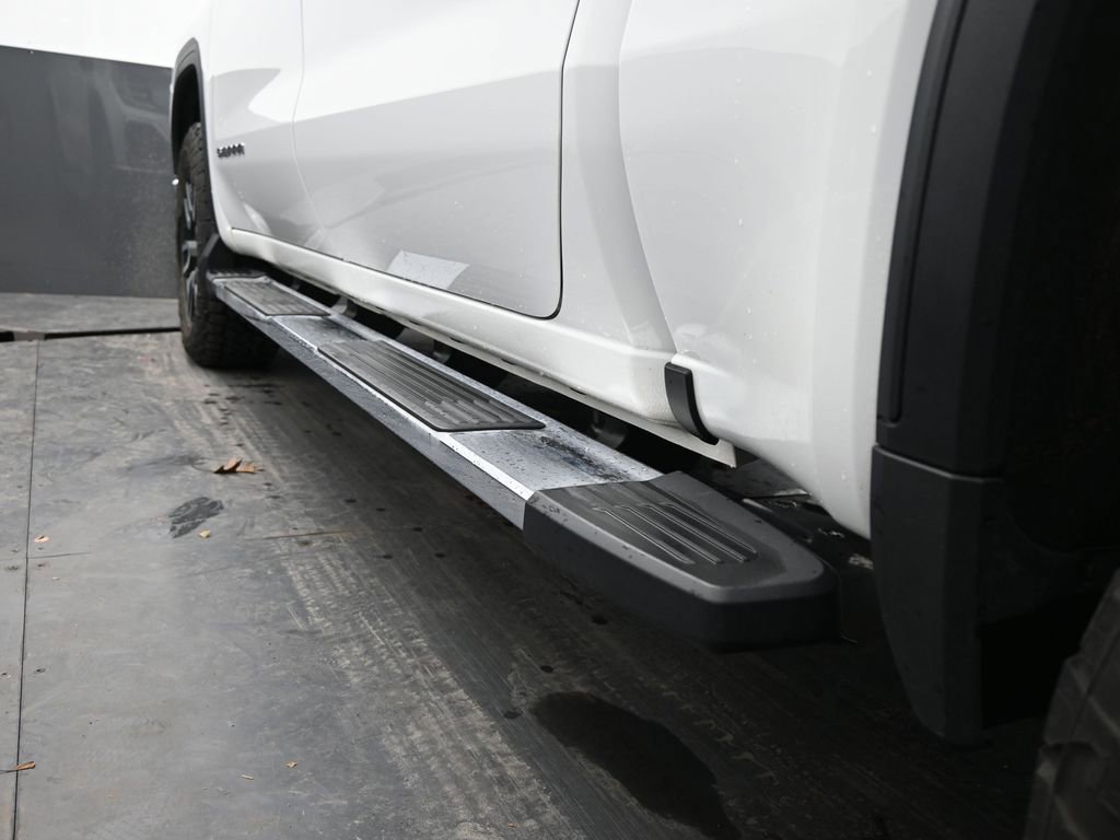 Used 2019 GMC Sierra 1500 SLT w/ SLT Premium Package image 17