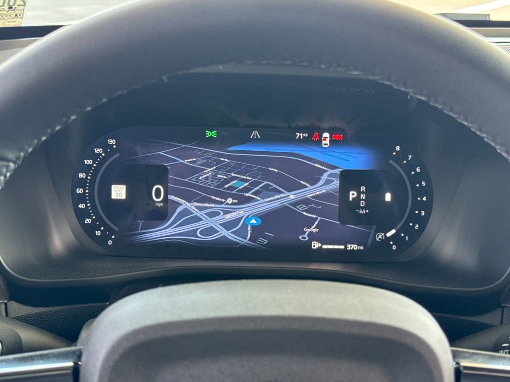 New 2026 Volvo XC40 B5 Ultra w/ Climate Package image 24