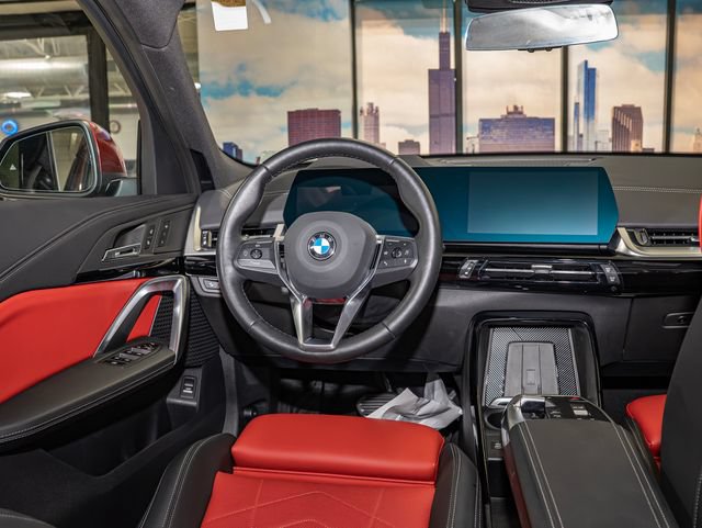 Certified 2025 BMW X2 xDrive28i AWD/4WD image 16
