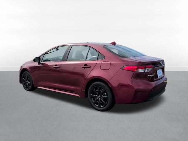 Used 2024 Toyota Corolla LE image 8